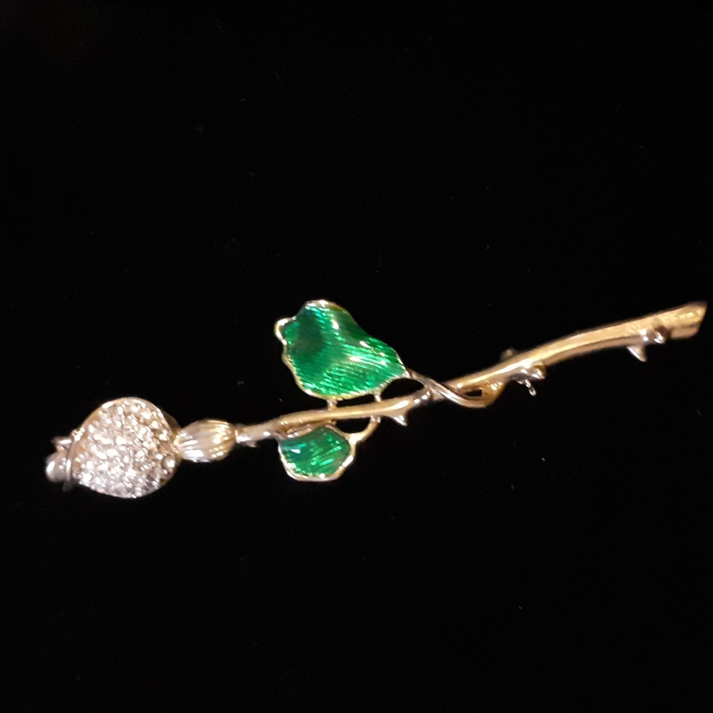 Brooch